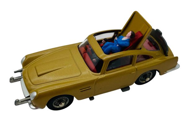 Corgi "James Bond's Aston Martin D.B.5" #261 (Later Version)