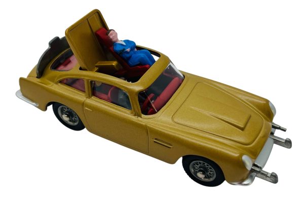 Corgi "James Bond's Aston Martin D.B.5" #261 (Later Version)