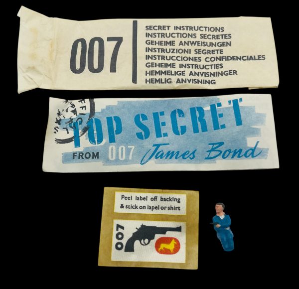 Vintage Corgi Toys "James Bond's Aston Martin D. B. 5" #261