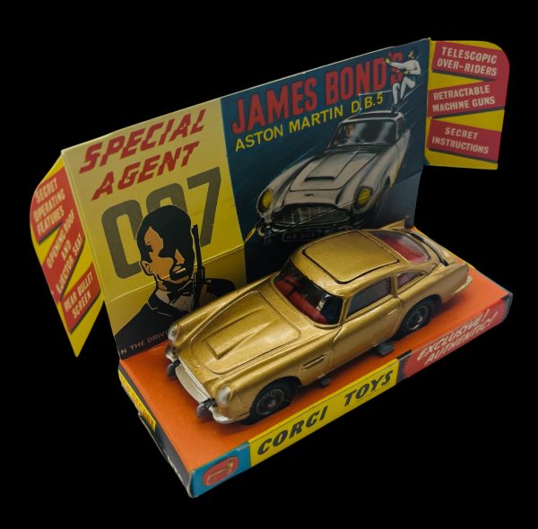 Vintage Corgi Toys "James Bond's Aston Martin D. B. 5" #261