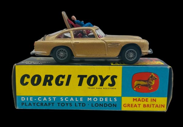 Vintage Corgi Toys "James Bond's Aston Martin D. B. 5" #261
