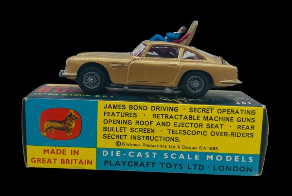 Vintage Corgi Toys "James Bond's Aston Martin D. B. 5" #261